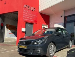 Peugeot 308 1.5 BlueHDi 130ch Active Business EAT8 berline ,gris F , 6 cv, 5 portes, première mise en circulation le 29/06/2018, garantie 3 mois extensible 1 an VOIR CONDITION / CLIM AUTO/ CARPLAY✅