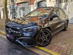 MERCEDES GLA 220 d 8G-DCT 4Matic AMG Line / TOIT OUVRANT PANO / CARBONE / AMBIANCE LED / HUD