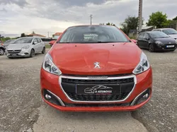 Peugeot 208 1.2 signature 110CV 97000km