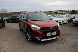 Dacia LODGY BLUEDCI 115 BOITE 6 STEPWAY 7 PLACES CAMÉRA RÉGULATEUR BLUETOOTH GPS USB CLIMAT