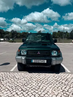 Mitsubishi Pajero 2.8 TD GLS