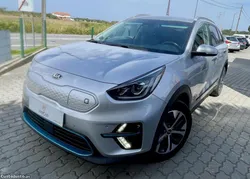 Kia e-Niro E-NIRO EV 64KWH TECH