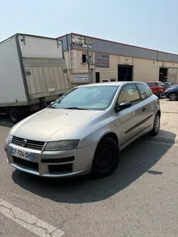 Fiat Stilo EMBRAYAGE NEUF – RÉVISION À JOUR PRÊTE ROULER RÉVISION À JOUR – PRÊTE À ROULER