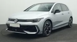 Volkswagen Golf 8 R-Line 150ch DSG7 8.5 TOIT OUVRAN - HARMAN KARDON