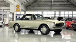 Mercedes-Benz SL 280 Pagoda
