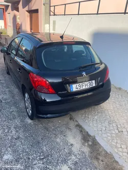 Peugeot 207 1.4 HDi Premium