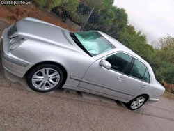 Mercedes-Benz E 320 Elegance