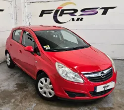 Opel corsa 1.2 Edition 80 ch 117100 kms Garantie moteur à chaîne revision à jours Aucun frais à prévoir
