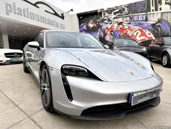 Porsche Taycan 4