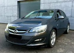Opel Astra J Enjoy 1.7 CDTI 110 ch 5 portes