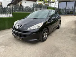 Peugeot 207 1.4 HDi / 68cv / AC / NACIONAL