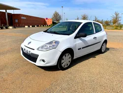 Renault Clio 3 - 1.5 DCI (REVISEE/DISTRI NEUVE)