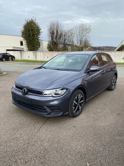 VOLKSWAGEN Polo 1.0 Tsi 95 cv Life Plus (10 kms) Hors Taxe Export possible