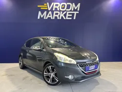 PEUGEOT 208 GTI 1.6 THP 200CH / SUIVI COMPLET / Toit panoramique / Système audio JBL