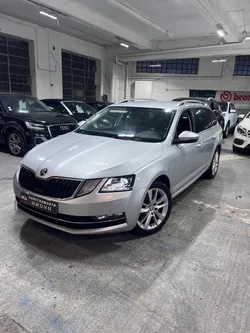 Octavia Combi TSI 150 DSG7 2018 102000KM 14990