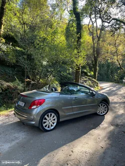 Peugeot 207 CC 120 VTi Allure