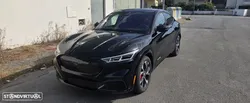 Ford Mustang Mach-E AWD PREMIUM