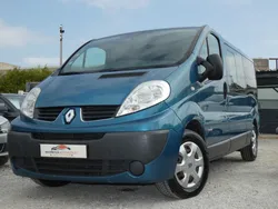 RENAULT TRAFIC PASSENGER L2H1 1200 kg - 2.0 dCi 115 Expression TRES BEL ETAT ( moteur à chaine )