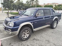 Mitsubishi L200 (K74tgjenxfl6)