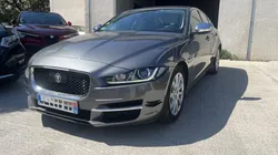 Jaguar xe 2.0l d 180 pure ba 2017