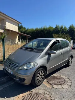 Mercedes Classe A 2007 – BVA – Diesel – 240 000 km – Petit prix