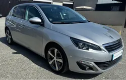 Peugeot 308 1.2L E-THP Essence 130ch Finition Féline 107.000Kms boîte automatique
