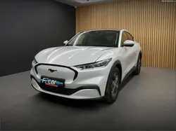 Ford Mustang Mach-E Standard AWD