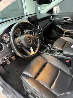 Mercedes-Benz CLA 180 d Shooting Brake AMG Line