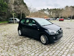 VW Up! 1.0 High Auto