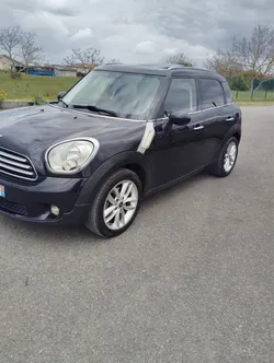 Urgent Mini country man
