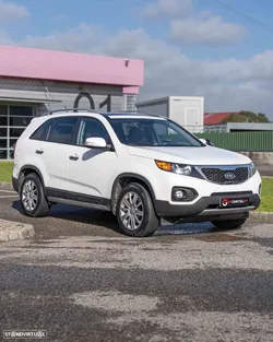 Kia Sorento 2.0 CRDi TX Tecto Panorâmico