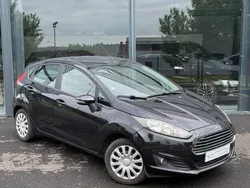 FORD Fiesta Phase 2 5 portes 1.25 i 82 cv / Finition 82
