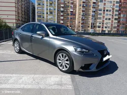 Lexus IS 300H Executive+