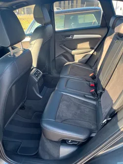 AUDI Q5 2.0 TDI 150 Ch