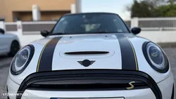 MINI 3 Portas Cooper SE Classic