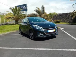 Peugeot 208 1.6 Blue-HDI 120 cv - 2016