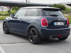 MINI Cooper D 1.5 gasóleo Automático (modelo 2018)