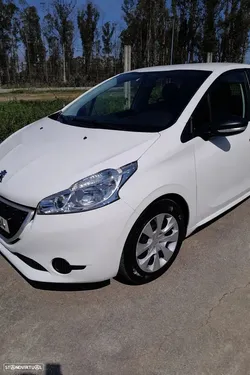Peugeot 208 1.4 HDi
