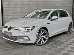 Volkswagen Golf Style 1.5 TSI 130 CV BVM6 *BERGAMO* MASSAGE* CARPLAY