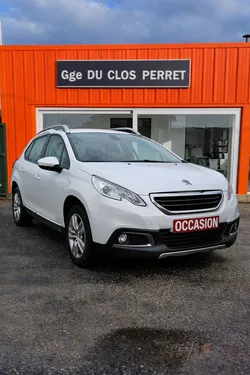 Peugeot 2008 1.6 bluehdi 120 ch – blanc