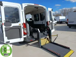 Ford Transit Transit FORD Industrial  Manual de 4 Puertas