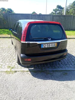 Honda Stream 1.7