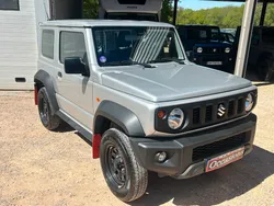 Jimny 4x4 1.5 vvt 102 privilege attelage du 12/2023 garantie constructeur 12000 kms reels