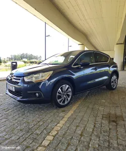 Citroën DS4 1.6 e-HDi So Chic CMP6