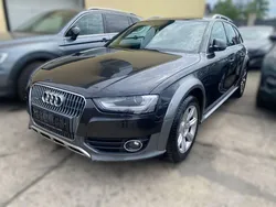 Audi A4 Allroad Quattro 3.0 TDI 245CH - Carnet D'Entretien Complet - Attelage - Sellerie Cuir - Hayon Electrique - Volant Sport - 188000KM