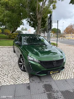 Peugeot 308 1.6 Hybrid Allure Pack e-EAT8