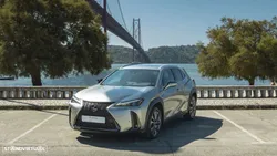 Lexus UX 250h Sport (Ecrã 12.3)