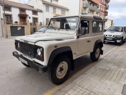 Land Rover Defender 90TDI Techo Duro