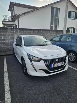 Peugeot 208 Negociável