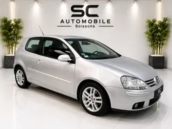 VOLKSWAGEN GOLF V 1.4 ELLE EST MAGNIFIQUE avec un suivie COMPLET